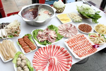 秋天到了，學(xué)學(xué)這5款火鍋湯底的做法吧！