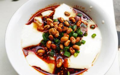 學(xué)做豆腐腦找哪家好？特色小吃豆腐腦怎么做？