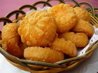 家常南瓜餅制作方法，非常適合做給孩子吃，比外面賣(mài)的干凈太多