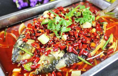 成都哪里學(xué)正宗烤魚技術(shù)做法？學(xué)習(xí)期間實(shí)際操作