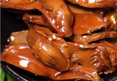 成都現(xiàn)撈鹵菜技術(shù)培訓哪里正宗？餐飲小吃培訓公司