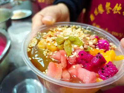 冰粉小吃技術培訓學校哪里好？培訓各種佐料的搭配