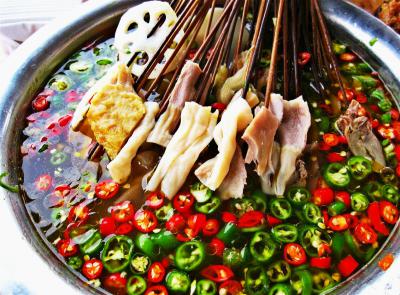 缽缽雞技術(shù)培訓(xùn)學(xué)校怎么選？餐飲小吃培訓(xùn)機構(gòu)