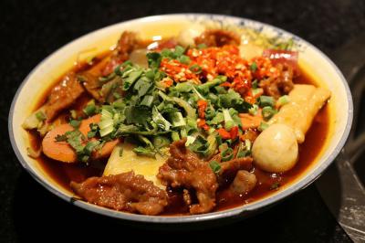 盤盤干拌麻辣燙技術做法哪里靠譜？高湯底料技巧培訓
