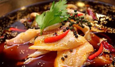 學(xué)冷鍋魚技術(shù)做法哪里好？專業(yè)師傅手把手教育