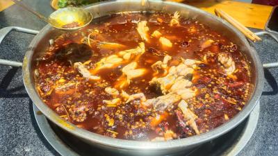 成都學(xué)魚火鍋技術(shù)培訓(xùn)哪家好？