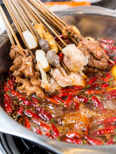 串串香培訓(xùn)班學(xué)費(fèi)多少？成都哪里可以學(xué)串串香技術(shù)？