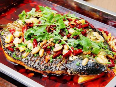 麻辣烤魚技術(shù)培訓(xùn)哪里好？飄味緣培訓(xùn)學(xué)?！承募妓?，助您撬動(dòng)財(cái)富之門