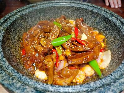 無(wú)骨鴨掌技術(shù)培訓(xùn)學(xué)校哪里好？飄味緣小吃培訓(xùn)機(jī)構(gòu)手把手培訓(xùn)