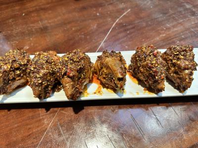 成都麻辣兔頭培訓(xùn)學(xué)校在哪里？飄味緣小吃培訓(xùn)班技術(shù)配方無(wú)保留